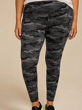 2x Plus Size Camo High Rise Pocket Luxe Legging